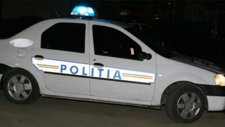 Biciclist băut, lovit de o mașină
