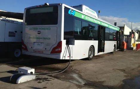 Chirica vrea să cumpere autobuze electrice