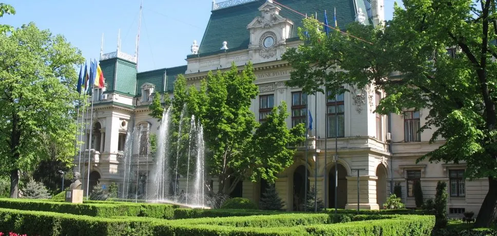 La Primăria Iași, programul începe de la 8.30