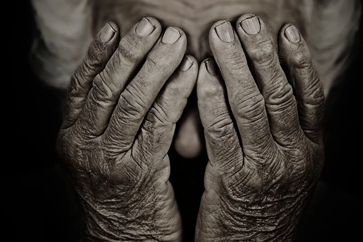 ȘOCANT: Pensionară, violată cu sălbăticie în Iași!