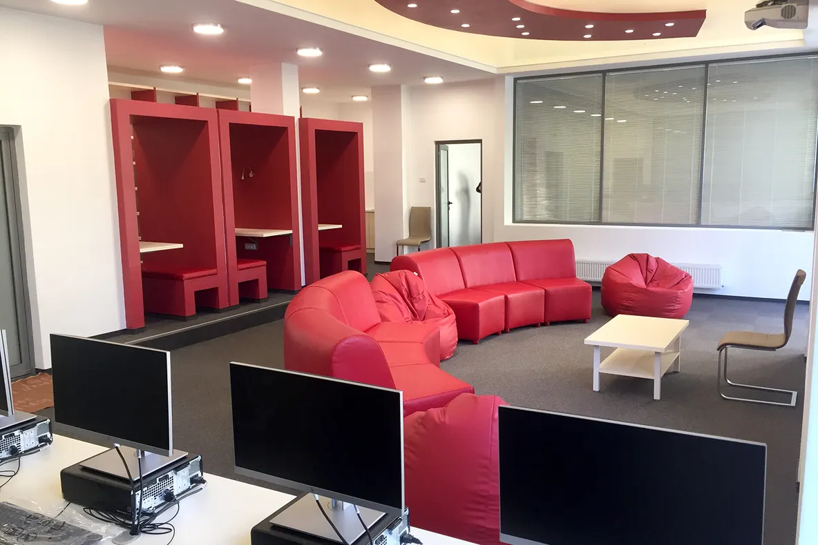 Remedium, centru de învăţare inaugurat de Politehnică