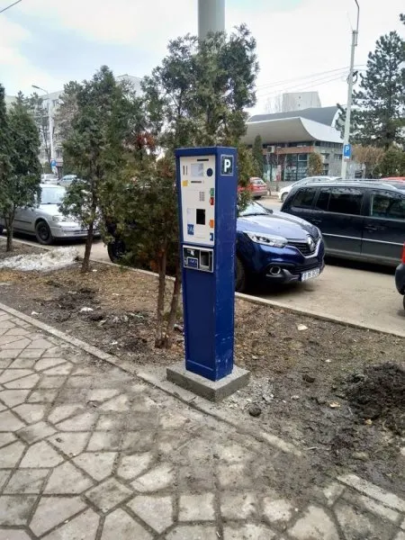 Parcometrele din Iași au fost puse în funcțiune, dar nu se poate plăti cu cardul