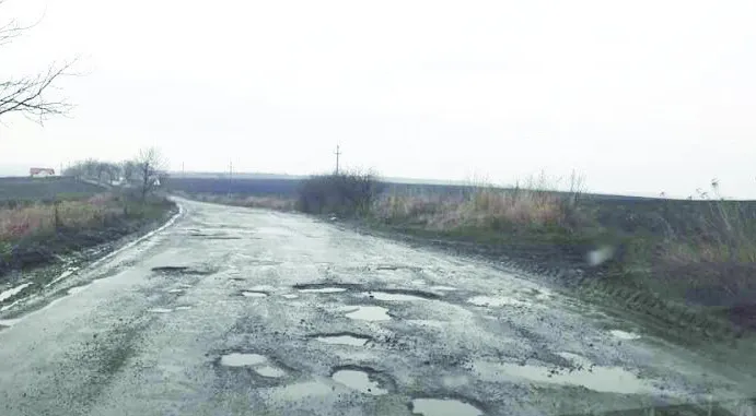 Nicio firmă nu vrea contractul de execuţie a Axei rutiere strategice I Iaşi - Lespezi - Suceava