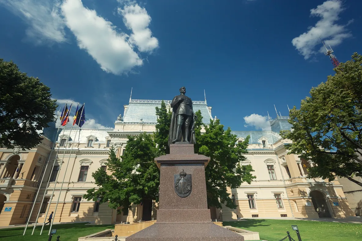 Primăria Iași, premiată pentru proiectului „Iaşi vibrează civic!”