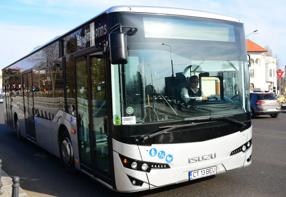 Ieşeancă, jefuită într-un autobuz!