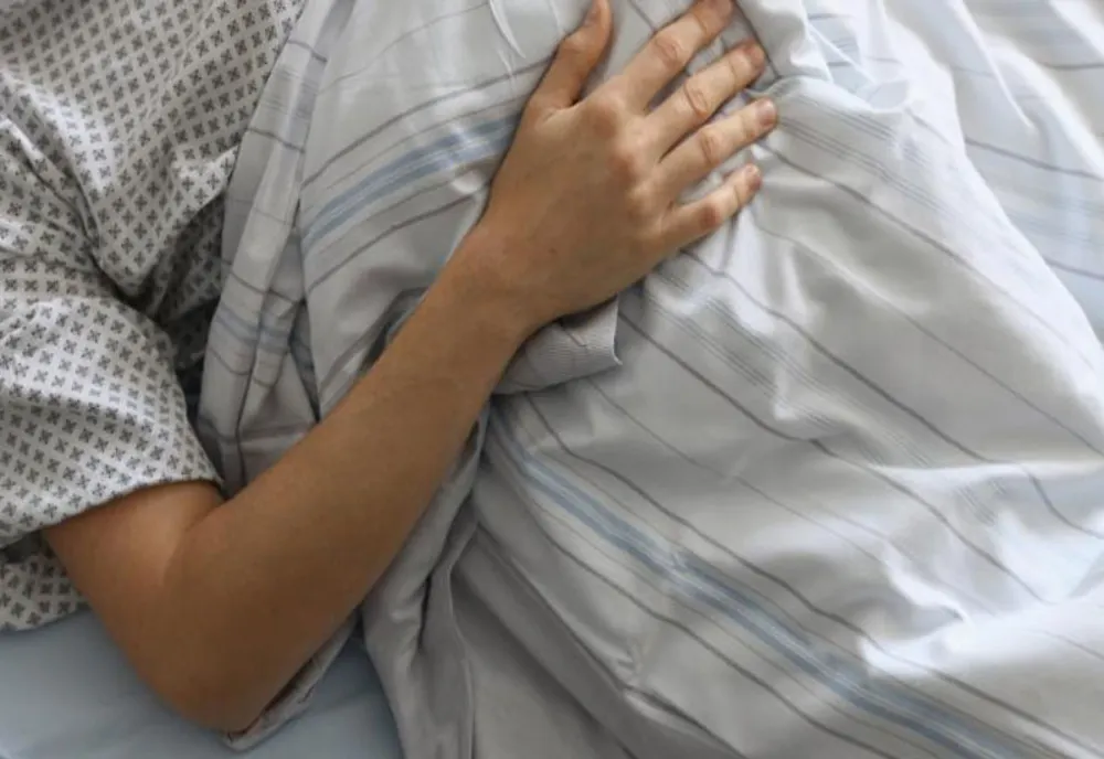 Femeia diagnosticată cu botulism a fost externată. Merge să-și înmormânteze soțul
