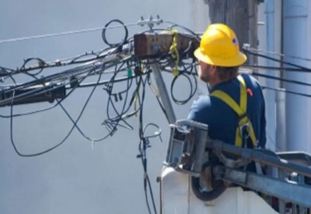 Fără energie electrică până vineri pe mai multe străzi din Iași