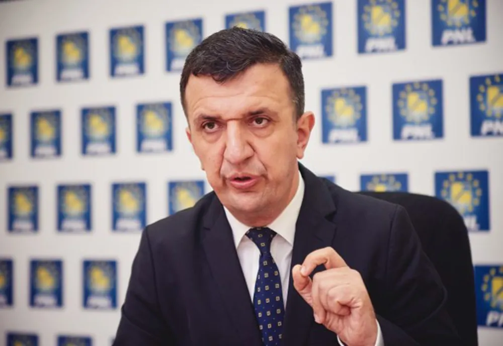 Istoricul ieşean Liviu Brătescu, secretar de stat în Ministerul Culturii