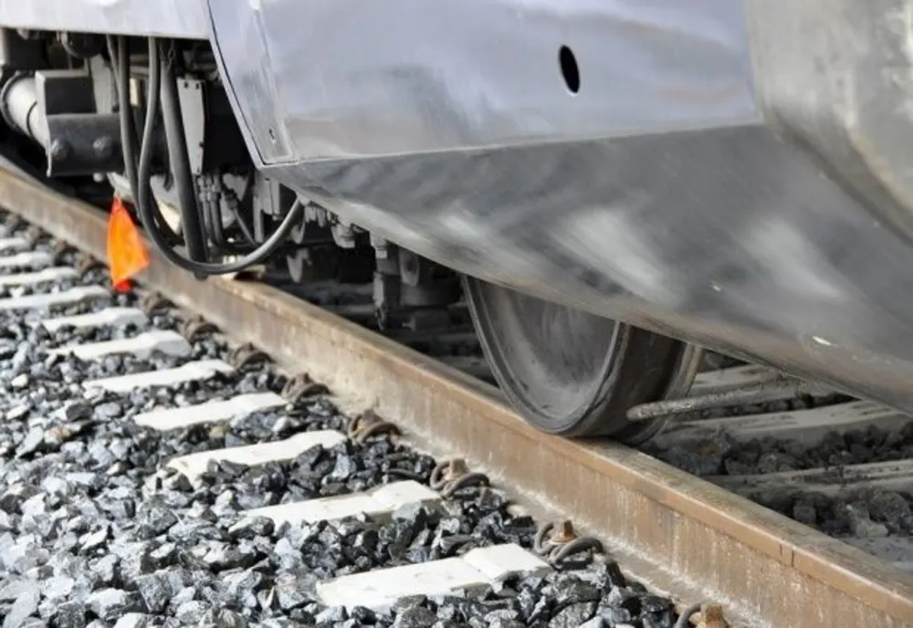Mama băiatului călcat de tren era la biserică când s-a produs tragedia