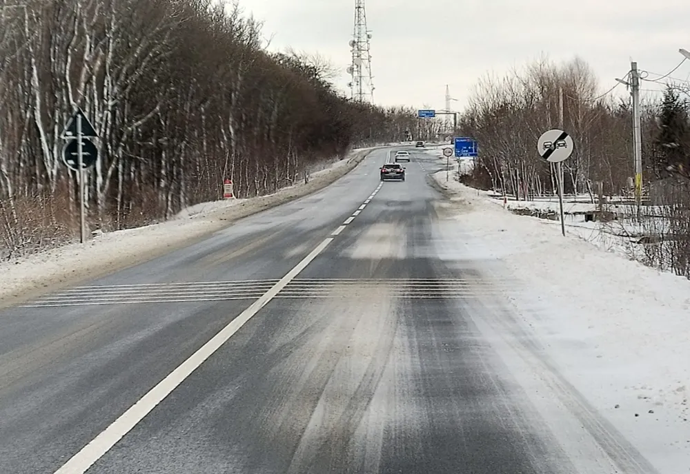 Informații de ultimă oră de la „drumari“: Vânt și precipitații mixte în Moldova