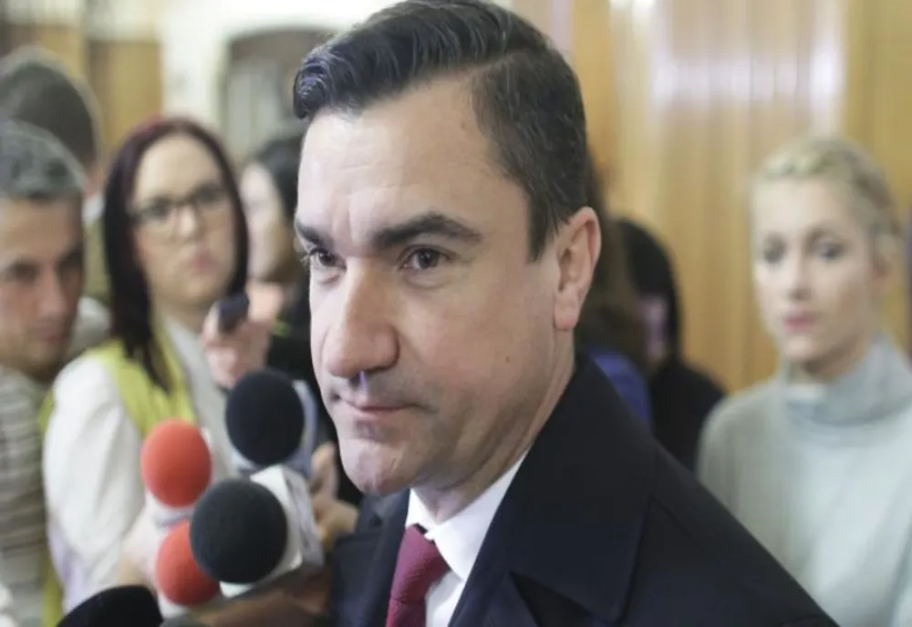 Încalcă primarul Iașului legea? Mihai Chirica spune că se testează săptămânal pentru COVID-19!