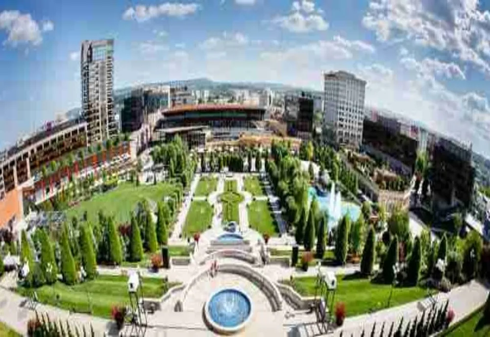 Cum vă puteți relaxa în week-end, în parcul Palas