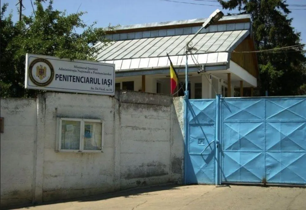Doi angajați ai Penitenciarului Iași infectați cu COVID-19