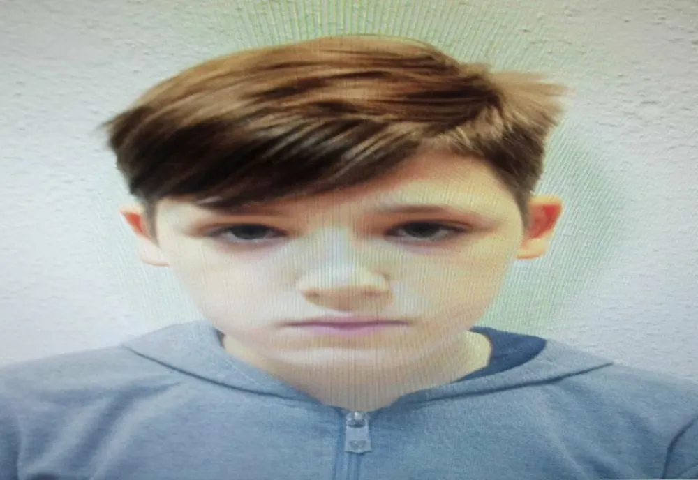 Alertă în Iași după ce un copil de 12 ani infectat cu COVID a fugit dintr-un centru de plasament
