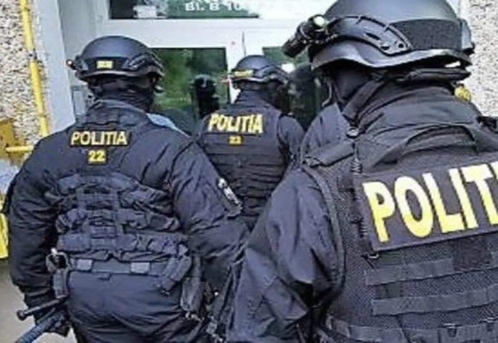 Percheziţii la Iasi intr-un dosar de pornografie infantilă 