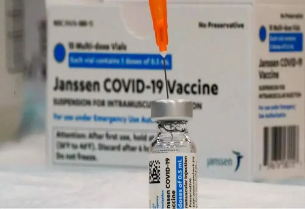 Examene doar cu test negativ sau vaccin la Universitatea de Medicină şi Farmacie