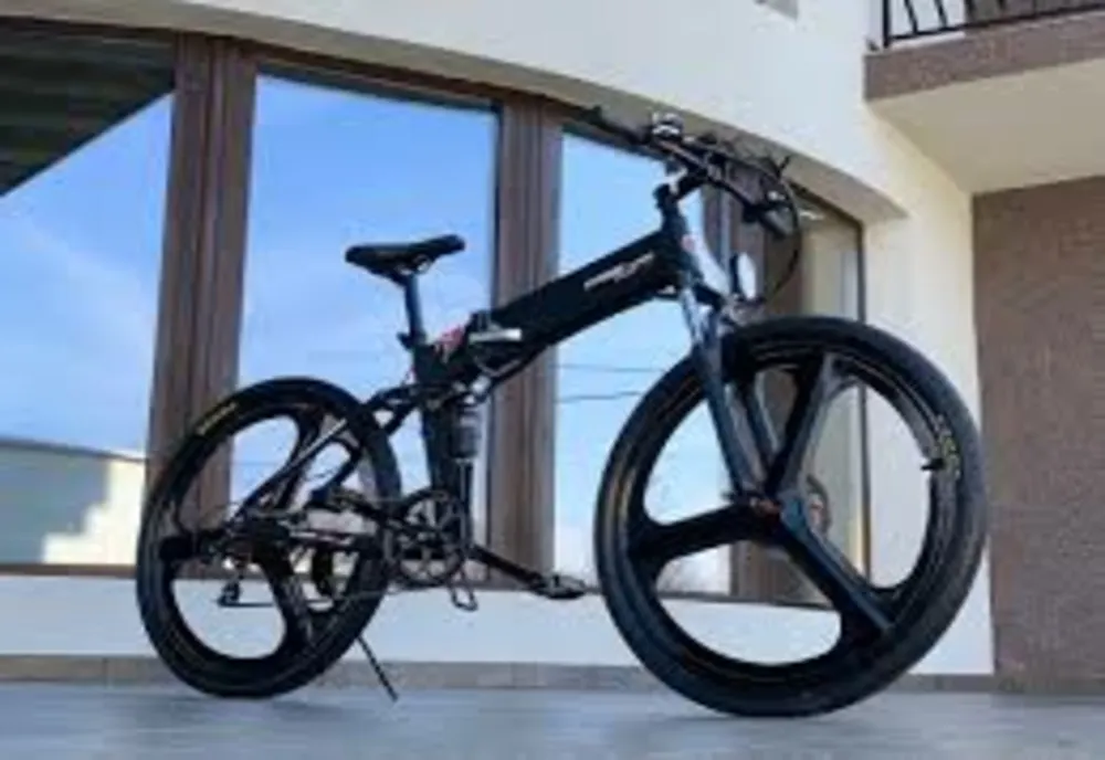 În arest după ce a furat o bicicletă electrică