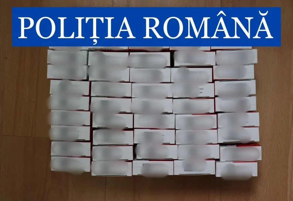 FOTO- A încercat să vândă medicamente pe internet și s-a trezit cu poliția la ușă