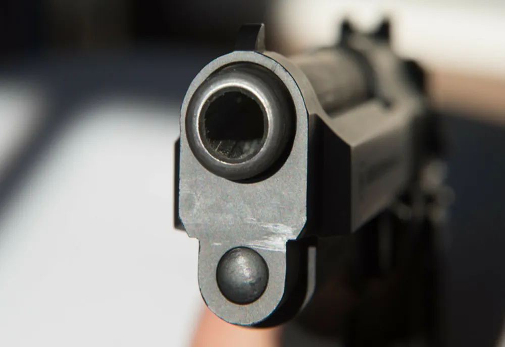 Tragedie în Iași! Un polițist de numai 25 de ani s-a împușcat în cap