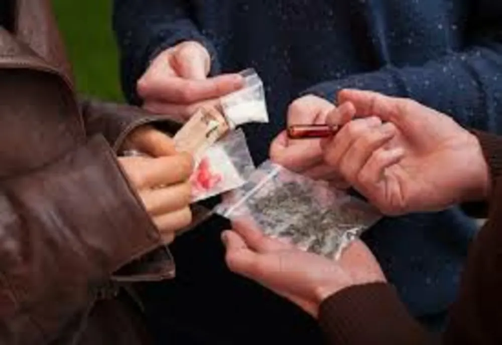 La 21 de ani are deja o condamnare pentru trafic de droguri
