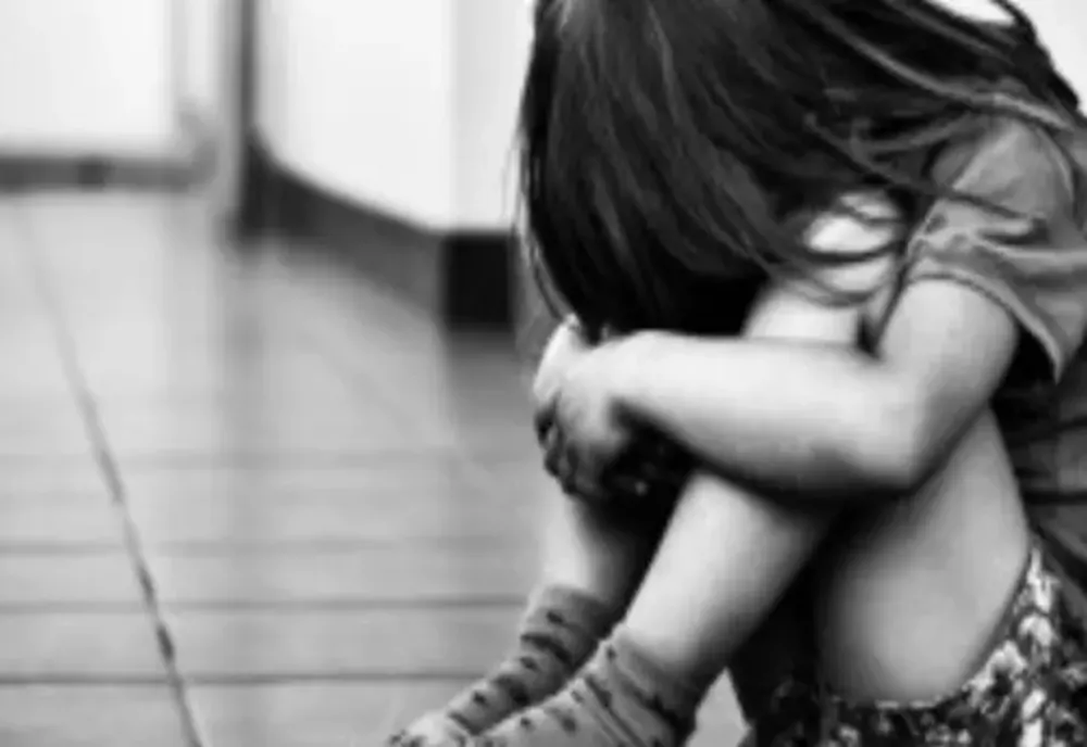  25 de apeluri în fiecare zi la linia telefonică 119 “Din grijă pentru copii”. Practic, un strigăt de ajutor la fiecare oră  