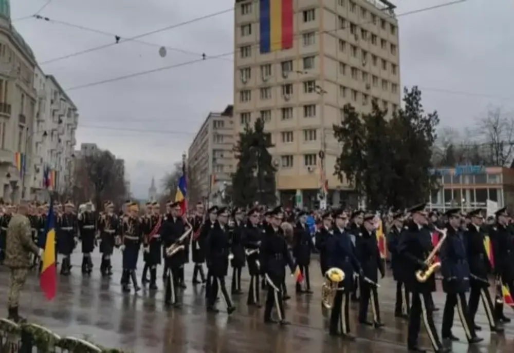 Protest la Iași. Politicienii, huiduiți la ceremoniile din 24 ianuarie - Dezbinare de Ziua Unirii - VIDEO