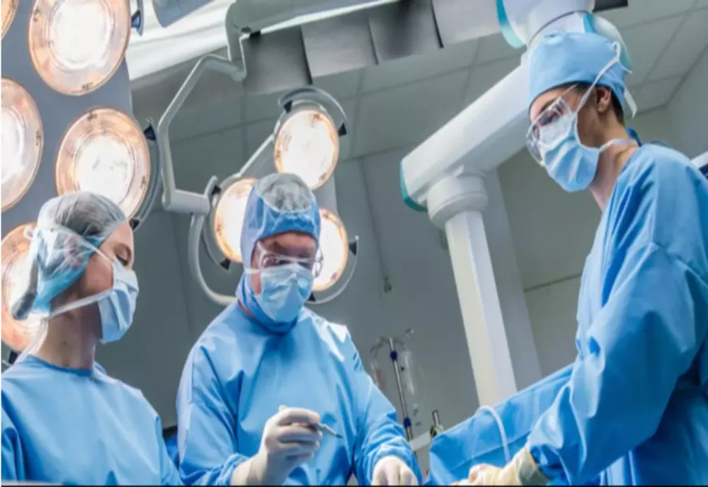 Medicii chirurgi ar putea intra și ei în grevă generală. De ce sunt nemulțumiți