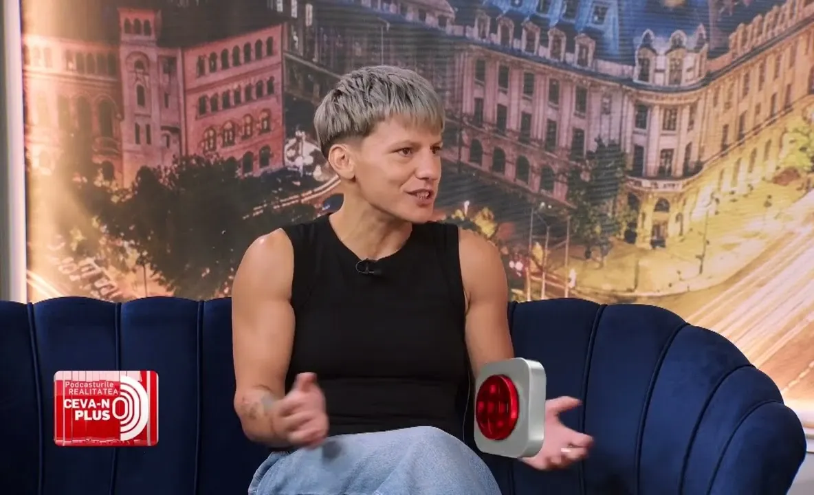 Podcasturile REALITATEA – „Ceva-n PLUS”: Lăcrămioara Perijoc, despre copilărie, ambiție și dorința de a-și depăși condiția