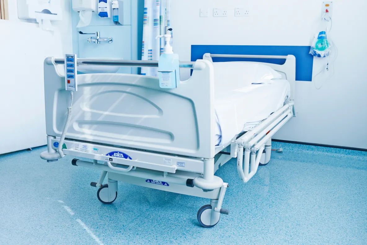 Patru elevi din Iași, diagnosticați cu hepatită A. Părinții cer măsuri pentru prevenirea răspândirii