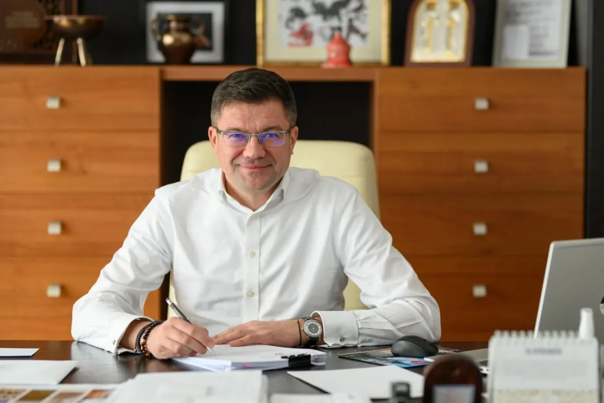 Institutul Inimii din Iași, în pericol de întârziere cu cel puțin 3 ani. Costel Alexe acuză Ministerul Sănătății