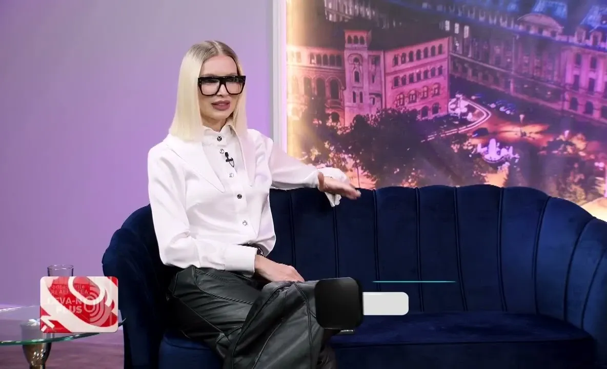 Andreea Simona Sîrbu, designer, în premieră la la podcasturile Realitatea PLUS: „Cu stilul te naști”