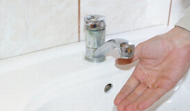 Fără apă potabilă în mai multe cartiere ieșene