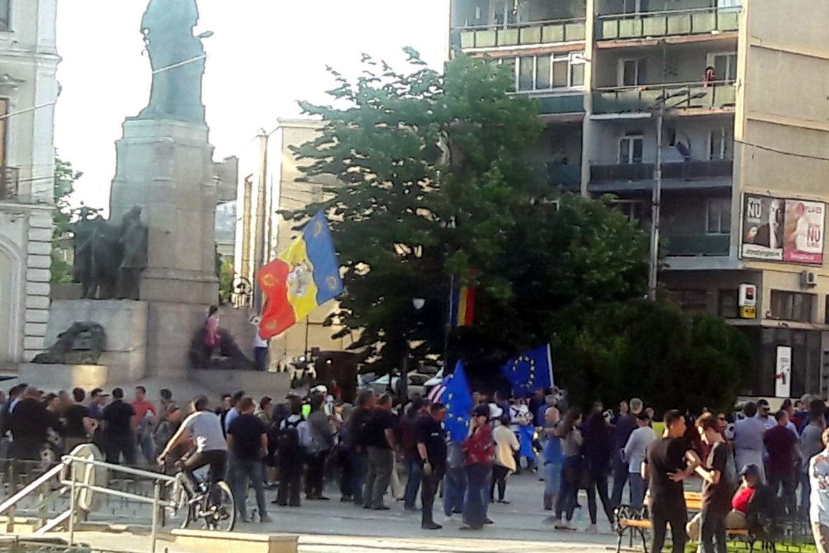 Protest împotriva coaliției de guvernare, la Iași