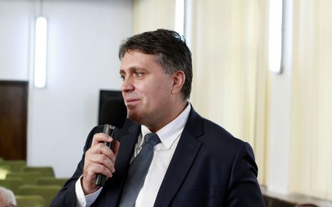 PSD vrea să scape de Anghel de la Aeroportul Iași