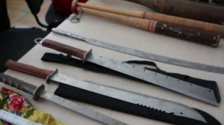 Bătaie cu săbii în centrul Iașului: s-a lăsat cu condamnări!