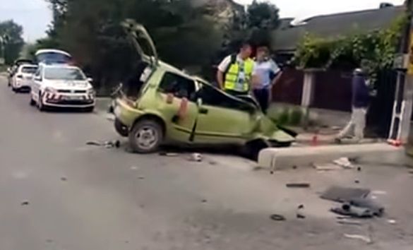 Accident grav la Dumbrava
