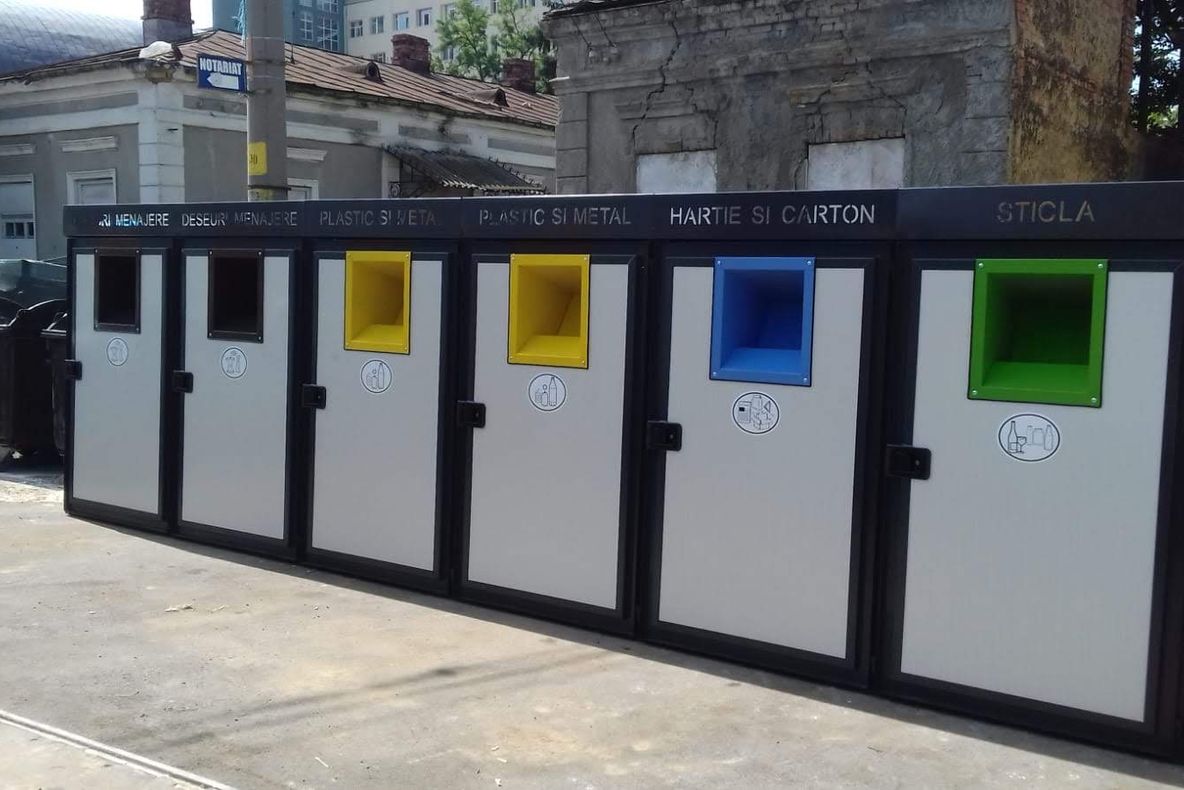 Două puncte de colectare selectivă a deșeurilor în Iași