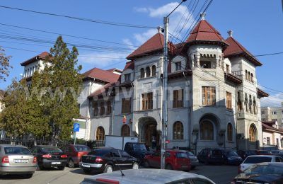 Patru membri ai "Clanului luptătorilor", propuși spre arestare, după ce ar fi incendiat casa clanului Corduneanu