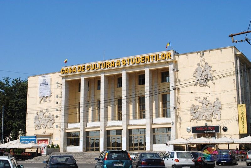 Primăria şi Consiliul Județean se bat pe administrarea Sălii Polivalente, a Casei Studenţilor şi a Taberei Ciric