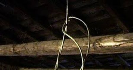 A vrut să se sinucidă, dar a fost salvat de soție