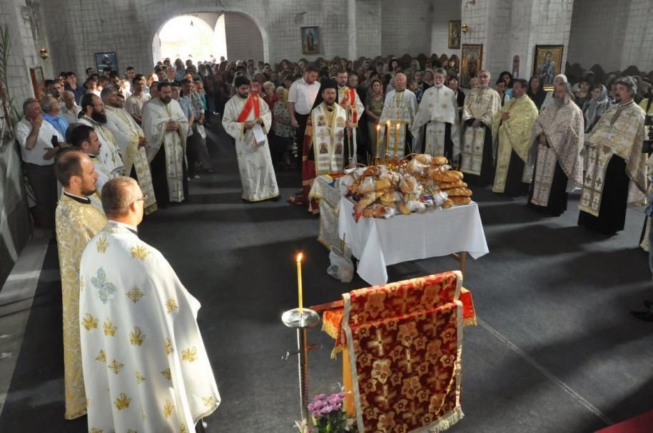 Sfințirea Bisericii „Sf. Iulian din Tars“