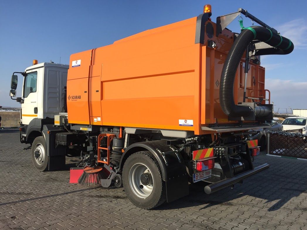 Salubris dă aproape 400.000 de euro pe automaturatori