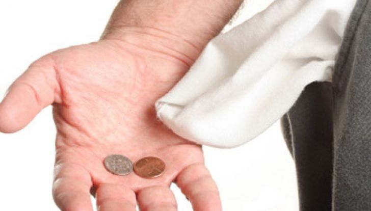 Scandalagiu pus la plată de oamenii legii pentru că şi-a înjurat rudele