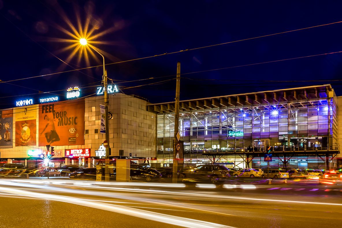 Zilele Bobocului ieşean, la Iulius Mall