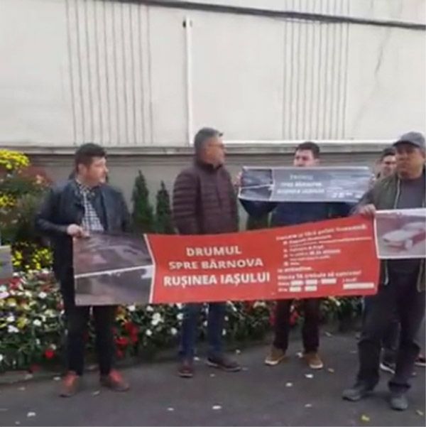 Drumul spre Bârnova a scos oamenii în stradă