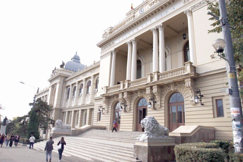 „Grad de încredere ridicat“, acordat de ARACIS Universității „Al. I. Cuza“