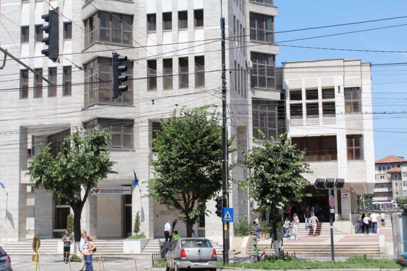 Finanțele ieșene dau 140.000 euro pentru servicii de copiere