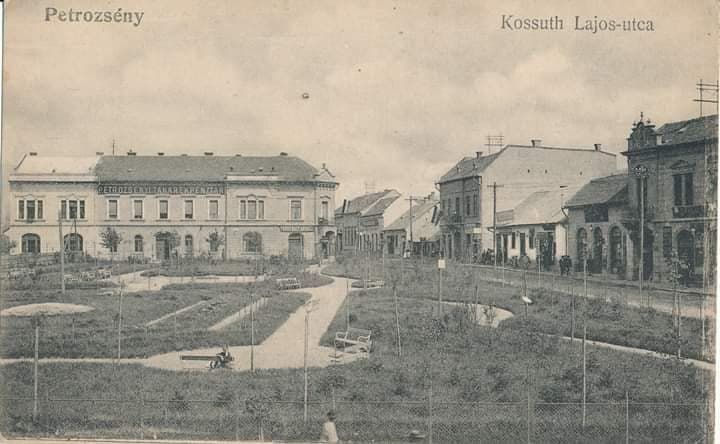 Primăria Iași vrea să reabiliteze 21 de locuri de joacă