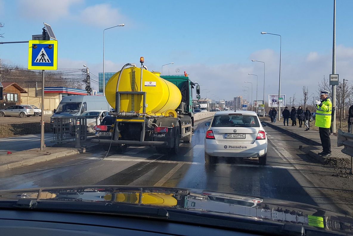 Benzi rezonatoare la Valea Lupului (FOTO)