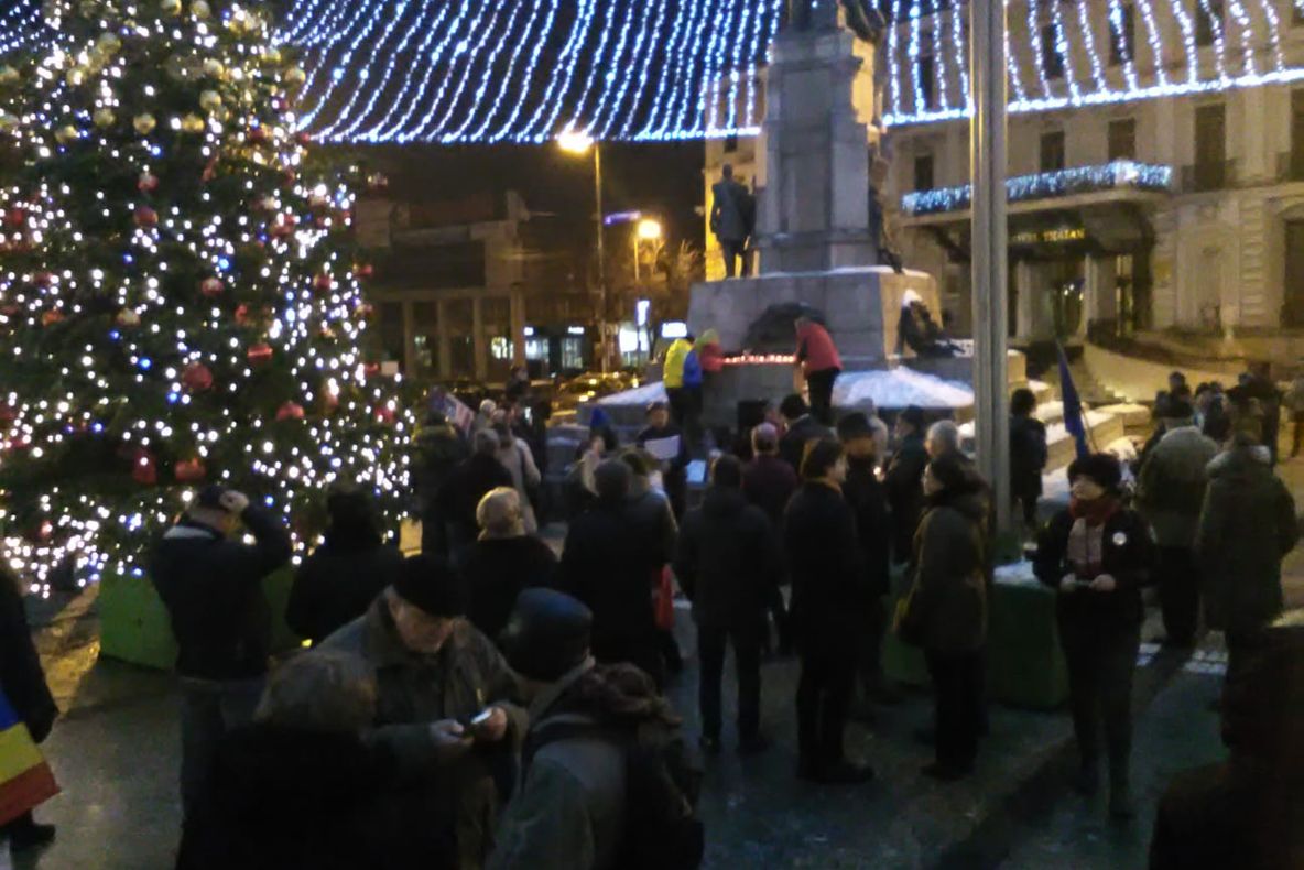 Protest în Piaţa Unirii din Iaşi